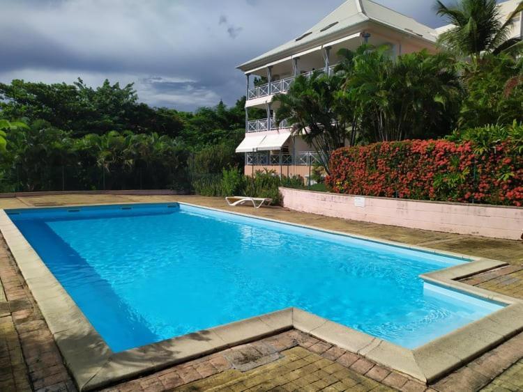 Charmant appartement en bord de mer avec piscine Gourbeyre Extérieur photo